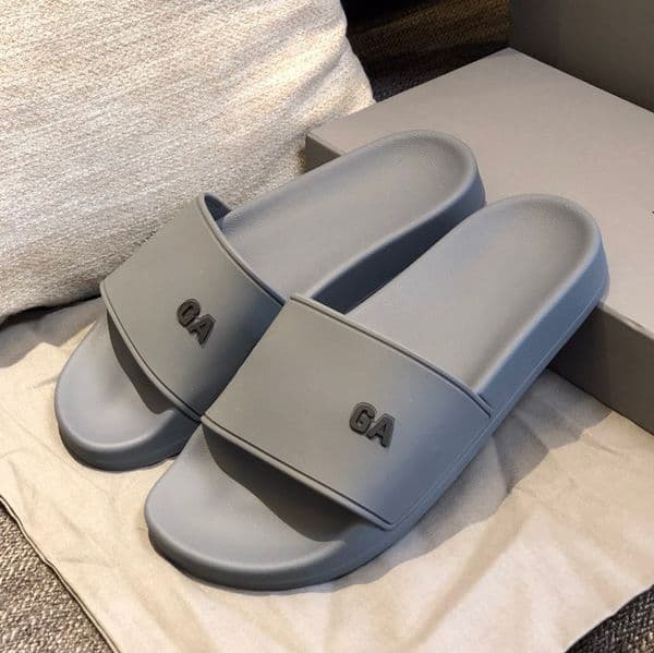 Designer Slipper Women Slippers Letter Style Slides Sandals Slippers For Women Hot Unisex Pool Beach Flip Flops 29542
