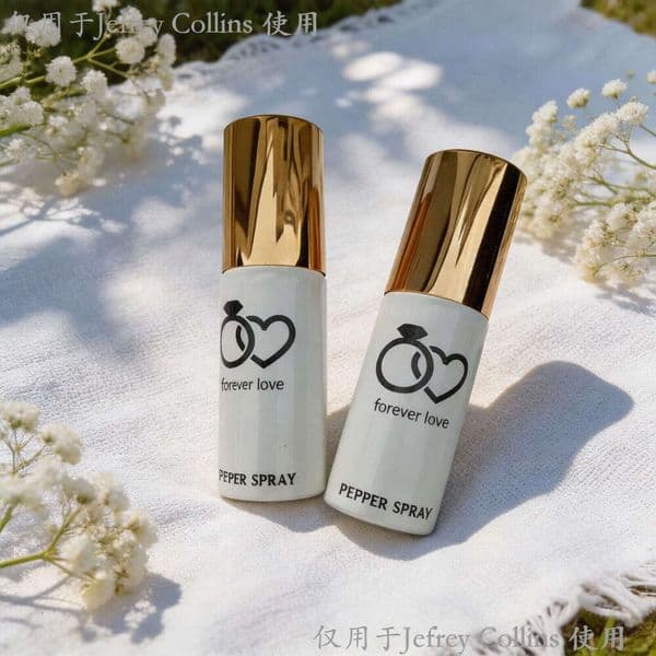 Jefrey Collins Best Gift for Girlfriend: Imported Ma Heart Shape Self Defense Spray 15ml, Small but Powerful Lipstick Spray