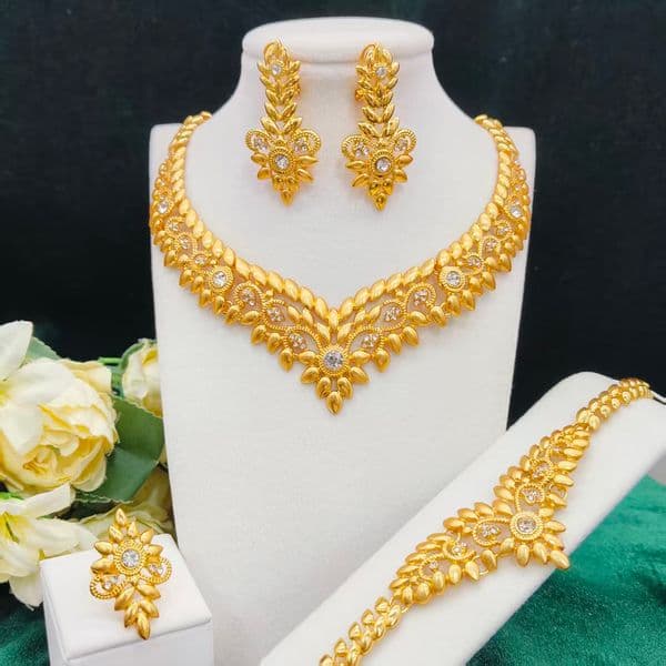 Luxury Indian Jewellery Earrings Necklace Jewelry Sets For Women Dubai Gold Color African Arabic Wedding Bridal Party Gifts