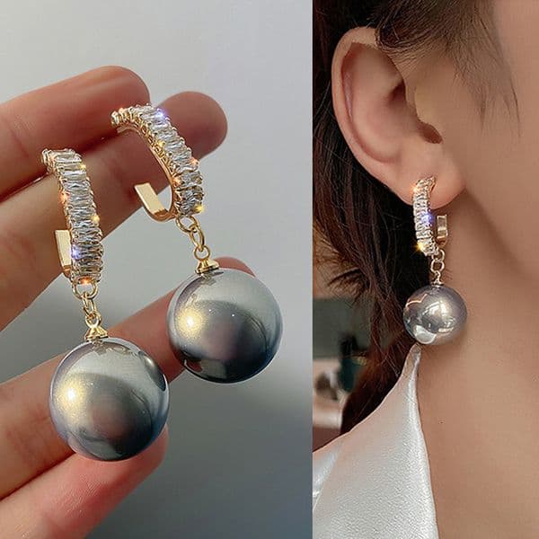 Hot Selling New Imitation Women's Fashion Diamond-Studded Pendant Hoop Elegant Large Pearl Earrings
