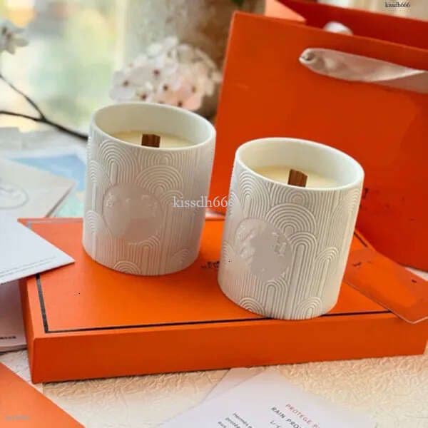 Embossed Ceramic Aromatherapy Candle Gift Set - Home Natural Soy Wax Aromatherapy Candle Gift