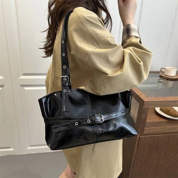 Large Capacity Women's Shoulder Tote Commuter Simple Vintage New Style Bag Versatile Sensation