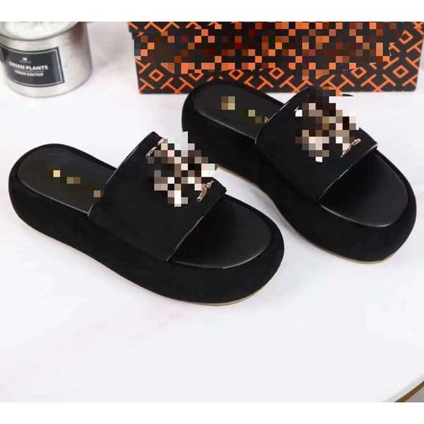 Designer Beach Vacation Thick-Soled Classic Comfortable Street Style Outdoor Women's Sandals One-Strap Slippers Trendy Fashion