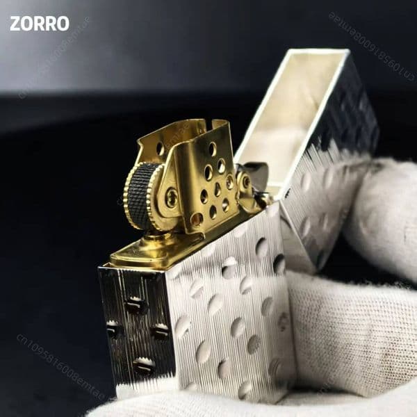 Zorro 917 Brass Wrapped Silver Meteorite Crater Fuel Classic Windproof Lighter, Cigarette Accessories, Men's Gift