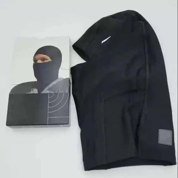 NO Box Balaclava Designer Ski Mask Women Brand Face Winter Hell Satr Protective Knitted Neck Guard Warm Cold Hat Skull Cap Bonnet Sports Beanies Men AAA