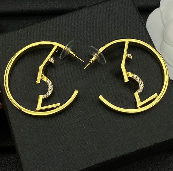 Luxury Classic Circle Hoop Earrings Designer Letter Earring Fashion Copper Stamp Eardrop Women Girl Wedding Party High Quality Jewelry Gift