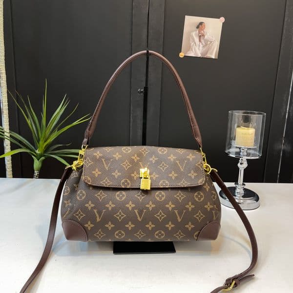 2026 Designer Bags Luxury Bags Shoulder Bags Crossbody Purse Tote Bags Ladies Casual Flap Handbags Fashion Crossbody Ladies Handbags Large Capacity Bags