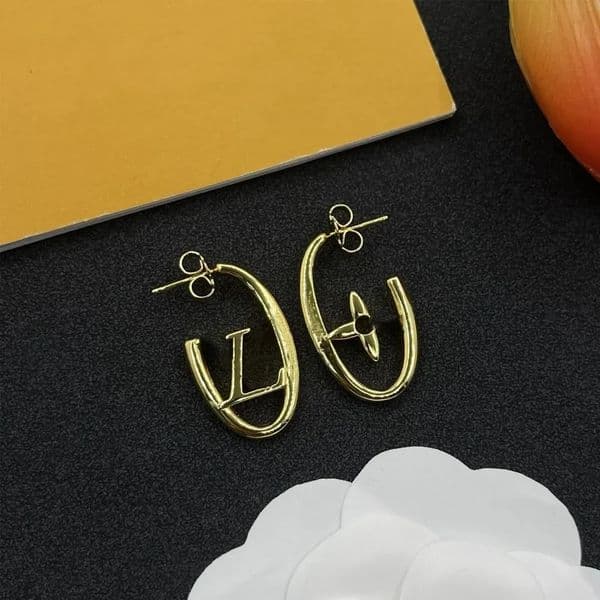 New Fashion Ring Earrings Designer Earrings Women's Earnail Set Letter Combination Charm Earrings Elegant Women Wedding Jewelry Bridal Earrings-588888