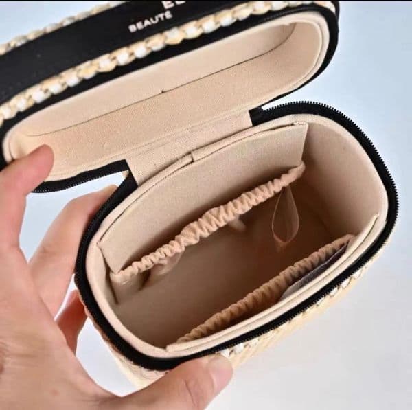 2026 Storage case Lady Rattan-weaved Bag with Zipper Giveaway Bag Classic Cosmetic Beauty Pouch Makeup Organizer Box Storage Case with VIP Gift Box