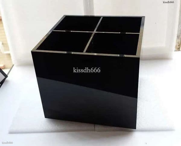 Classic C letter makeup tool holder, makeup brush bucket, beauty pen storage box, beauty box with gift box