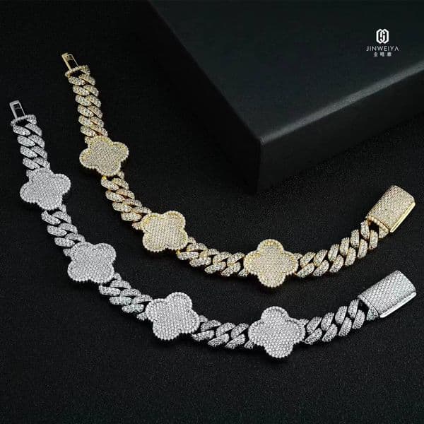 Most Popular Classic 925 Silver Moissanite Diamond Inset Iced Jewelry 10mm Four Leaf Clover Cuban Bracelet