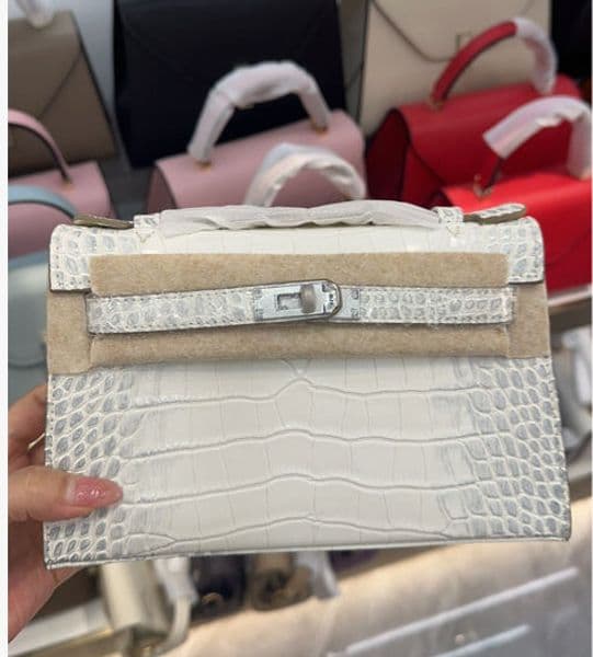 15A Clone Quality Designer Bag Crocodile Pattern First Generation Handbag Women's Bag Shoulder Cross Shoulder European And American Style Calfskin Material