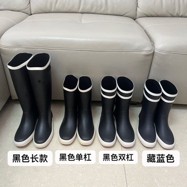 Rain boots are here a must-have fashion item on rainy days simple yet stylish Rubber material vulcanized leather designer shoes and boots sizes 35-40 With box