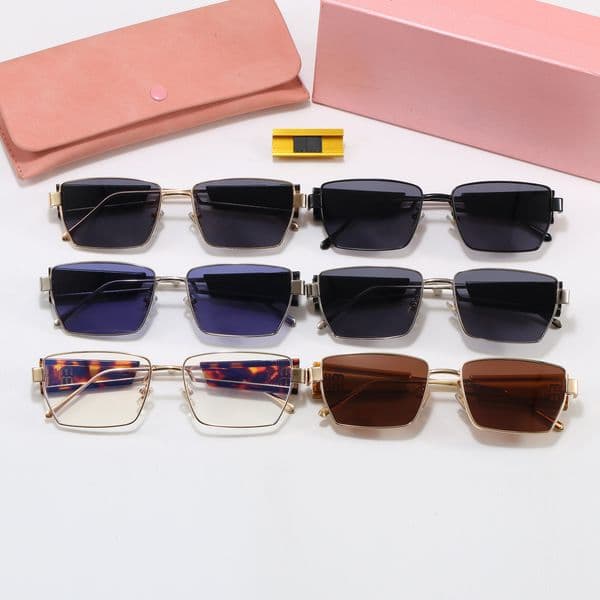 Luxury Fashion Style Sunglasses Women UV Protection Vintage Shades Outdoor Travel Fashion Eyewear