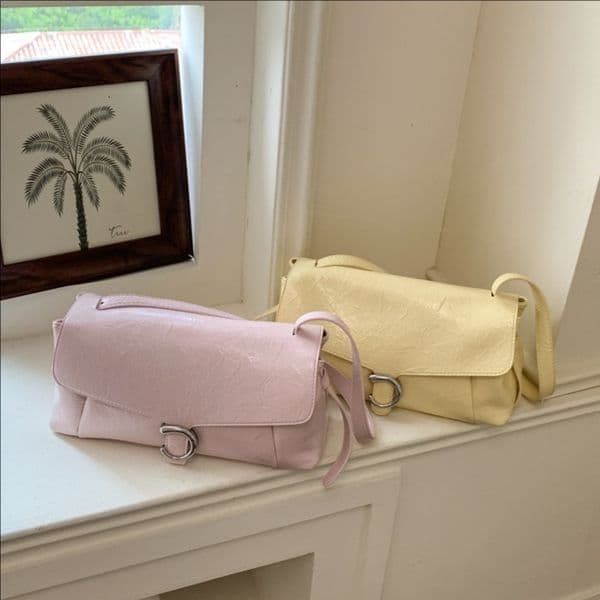 Korean-style high-fashion small square for women, 2026 new model, stylish and elegant shoulder underarm bag, commuter chic crossbody bag