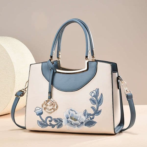 Designer Bag Luxury Chinese Style Peony Embroidery Handbag 2026 New Model Elegant Versatile Commuting Large Capacity Si