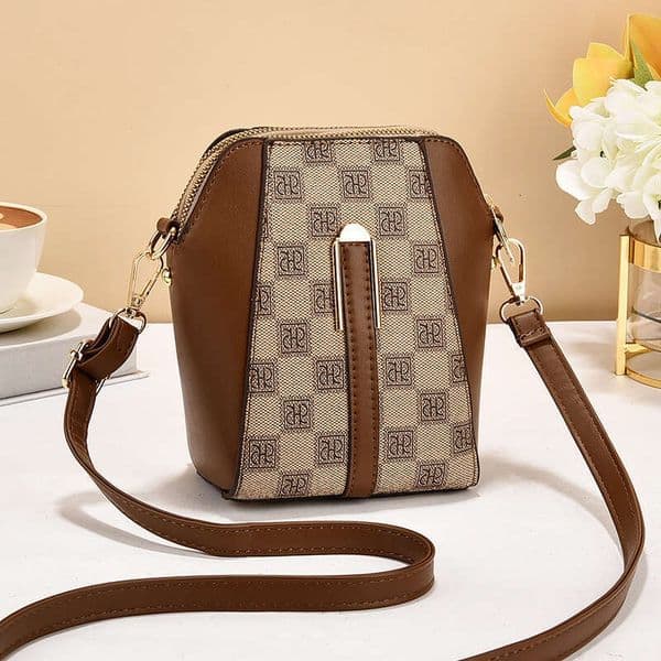 Designer Bag Crossbody 2025 New Korean Fashion Small Square Versatile Shoulder Mini Women's Bag Trendy