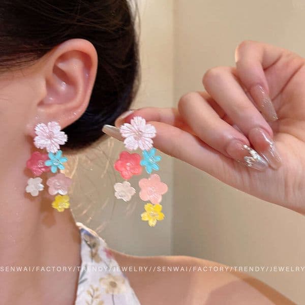 Designer Jewelry Luxury Jewelry Dopamine-Colored Floral Tassel Earrings Women, Versatile And High-End Summer Earrings, Holiday-Style Accessories For Girls,