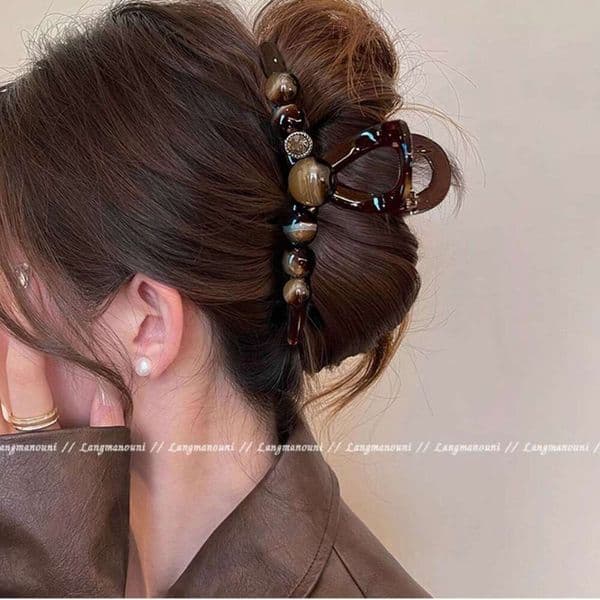 Designer Jewelry Luxury Jewelry Vintage Light Luxury Round Bead Claw Women, Maillard Style, Voluminous Hair, Shark Clip For Back Of The Head, Large Hair Accessory