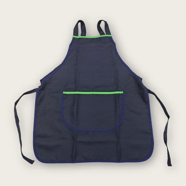 Custom Japanese and Korean-style waterproof kitchen aprons that combine a casual look with practicality