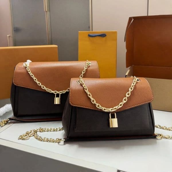 Top quality Classic Brown print monogram bag Womens Luxury Designer Vintage Flap Messenger bag hobo bag Chain Shoulder bag Crossbody handbag Allas chain bag
