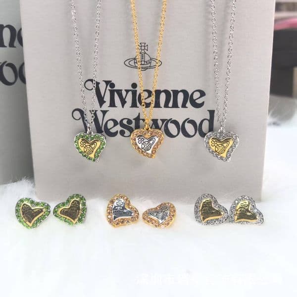 Designer Vivienes Viviannens Jewelry Viviennelies Westwoodlies Highend Empress HeartShaped Diamond Necklace And Earring Set Summer Fresh And Versatile Gentle C