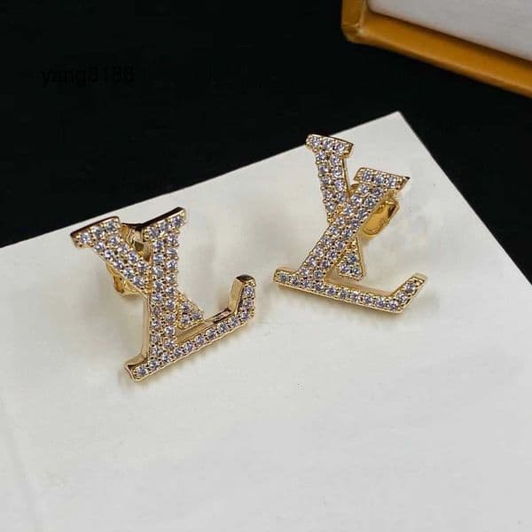 Lvs Louise Lousi lvness louisities Fashion diamond Letter Stud Gold Silver luxury designer earrings for womens wedding parties birthday gift jewelry KLCP