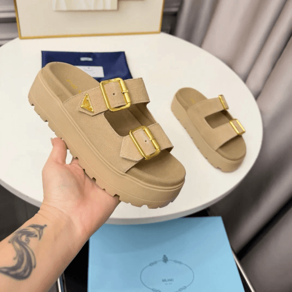 Designer Slippers Buckle Clogs Sandale Ashton Clog Loafers High Quality Fur Suede Fall Summer Beach Flats Sandals Genuine Leather Slide Casual Women Sizes 35-40