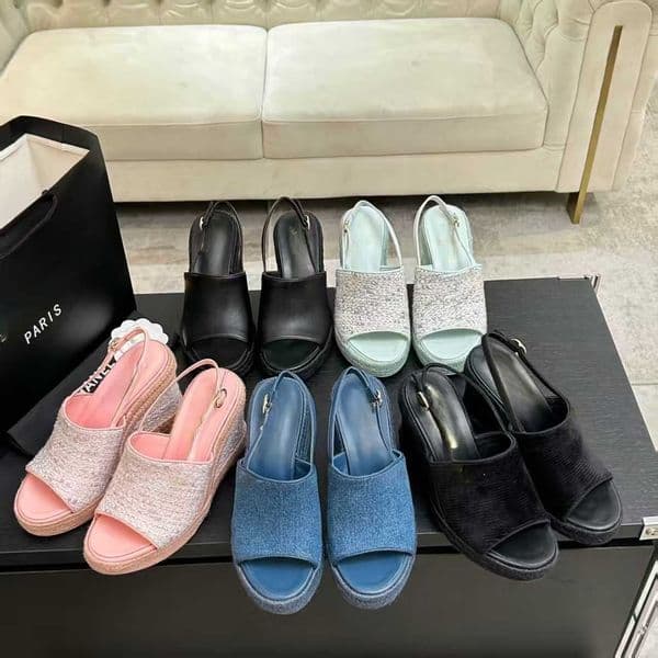 French style light luxury woven wedge sandals for women with coarse tweed making them look taller and less tiring with exposed toes and high heels