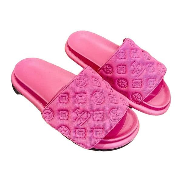 Slippers Women Luxury Shoes Designer Platform Magic Sticker Flat Outdoor Fashion Beach Sandals Embossed Printing Home Slides Flip Flops