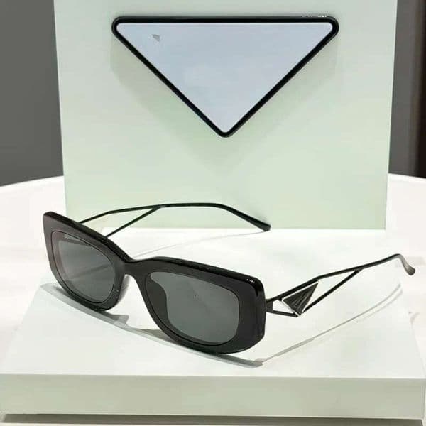 Luxury Designer for Women Classic Butterfly Triangle UV Protection Outdoor Beach Sunglasses Travel Essentials Exquisite Case2026