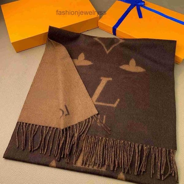 Designer Scarf Cashmere Scarves100 Wool Scarf Women and Men Long Wrap Classic plaid Silk Scarves Designer Winter warm scarf with box