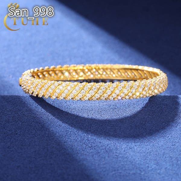 Luxury Hiphop Style Rapper Jewlery 925 Sterling Silver VVS Moissanite Diamond Iced Out 8mm Twisted Shape Bangle Bracelet