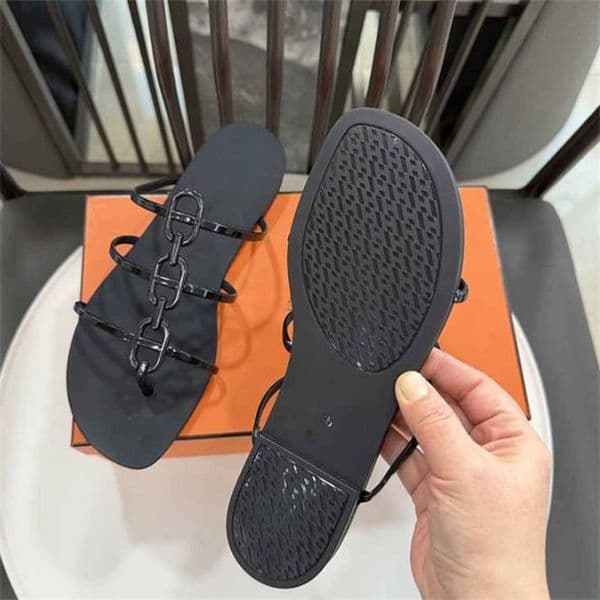 Fashion Luxury Designer Women Flip Flops H Slipper Men Jelly Flat Slides Sandals Pig Nose Chain Casual Outdoor Beach Vacation Slippers Summer Big Size