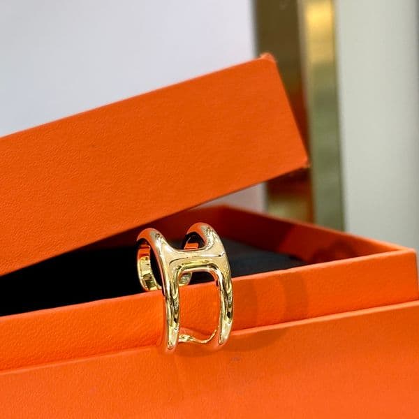 top Rings women's Designer Rings for woman Luxury Wedding Rings Jewelry H Brand High quality fashion Classic Full-Diamond Pig Nose OT Rings Jewelry H37