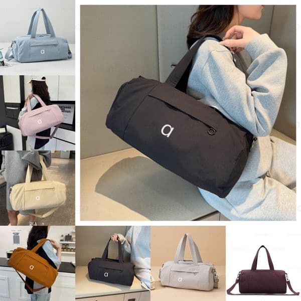 Designer travel bag men women fitness bag hand-held training bag sports large capacity travel bag portable sports fitness luggage bag zipper shoulder bag