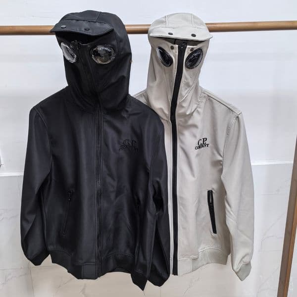 2026 Designer's New Company Jacket Men's Hooded Jacket Glasses Protector Large Lens Embroidered Solid Color Stormtrooper Jacket S-XL