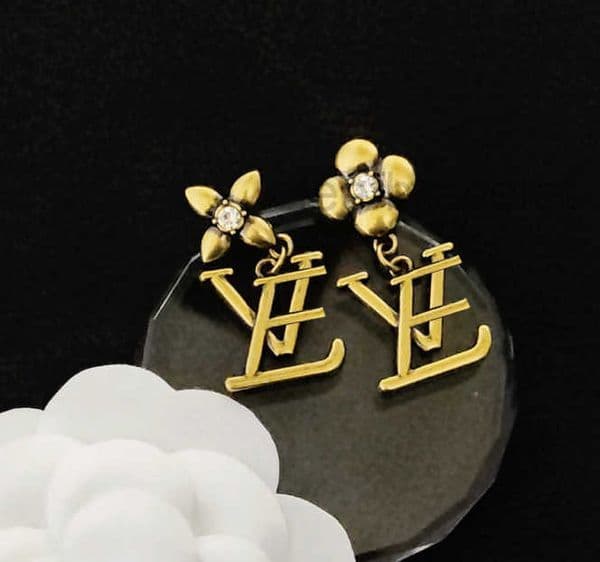 20 Style Gold Plated Brand Designers Letters Stud Geometric Famous Women Long Eardrop Crystal Rhie Pearl Earring Bride Wedding Party Jewerlry