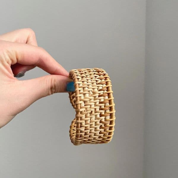 designer bracelet luxury jewelry braclet Bohemian Resort-Style Hand-Woven Wide Bracelet, Vintage Fashion Commuter Wristband, Niche Design Jewelry