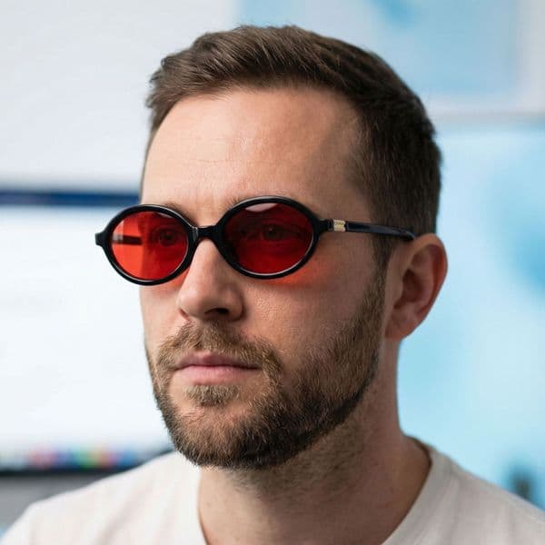 2026 New Red Sleep Glasses Fashion Oval Unisex Commuting Blue Light Blocking Trendy Sun Protection Sunglasses