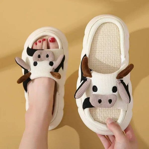 2024 Cute Cartoon Cow Slippers Universal Indoor Home Four Seasons Non-slip Cotton Linen Sandals