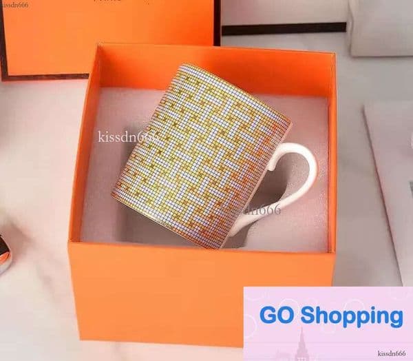 Fashion has recently launched the 11.1OZ high-end luxury ceramic cup, with a variety of styles to choose from as gift cups