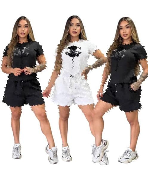 Luxury brand women's Tracksuits summer new embossed embroidery rose pocket short sleeved shorts women's two-piece set Free Ship