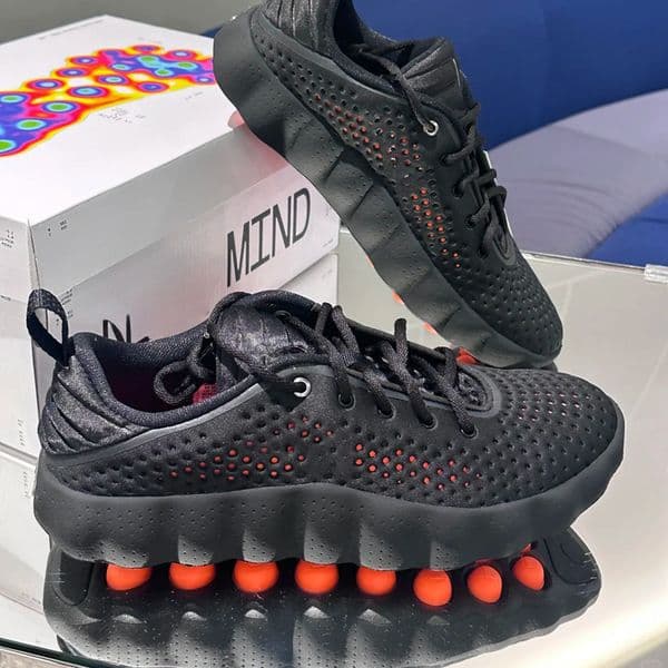 Desginer Mind 002 Fragment Running shoes Rubber Tech Comfort Sneakers Bone White Red Black Light Smoke Grey Mens Womens Mind002 Summer Beach shoe size 36-45