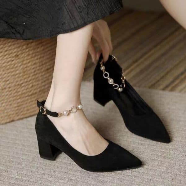 Ddmysports Chunky Mid Heel High Heeled To Pair With Skirts Autumn Design Elegant Socialite Style Single Strap Pearl Shoes For Women Outdoor
