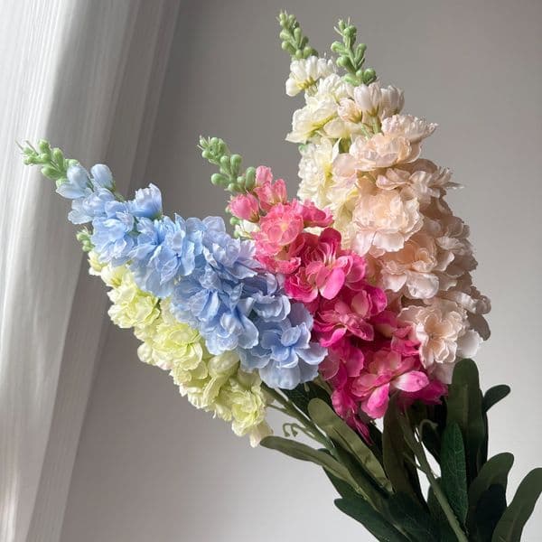 Simulation of large violet delphinium silk flower wedding hotel decorative flowers.