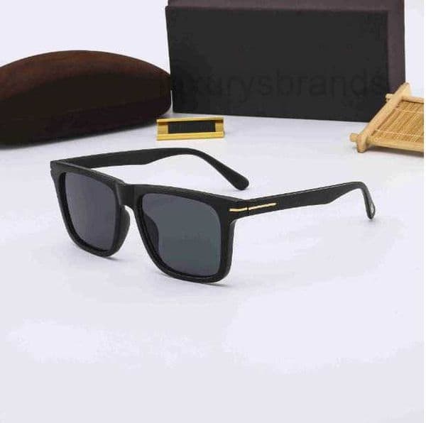 8563 FF Top luxury Sunglasses polaroid lens designer Sunglasses womens Mens Goggle senior Eyewear For Women Sunglasses frame Vintage Metal