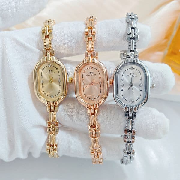 Great quality diamonds women Designer WristWatches with box lady fashion casual Luxury Dial 20mm quartz Watchs no334