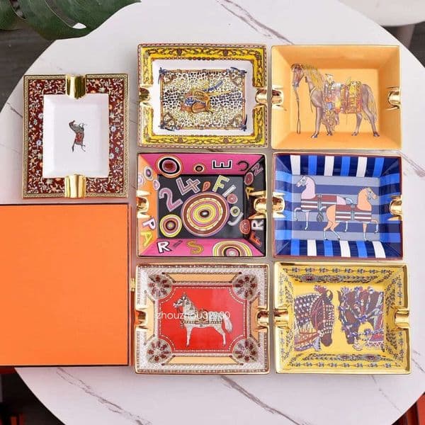 Designer bone China cowhide bottom gift box for home office ashtray wholesale