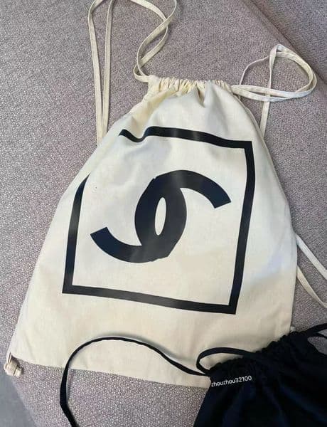 2026Designer Women's Fashion Black White Canvas Bag Classic Logo Printed Backpack Large Capacity Shopping Bag Single Shoulder Portable Environmental